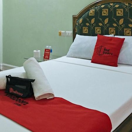 Reddoorz @ Bankal Lapulapu酒店 外观 照片
